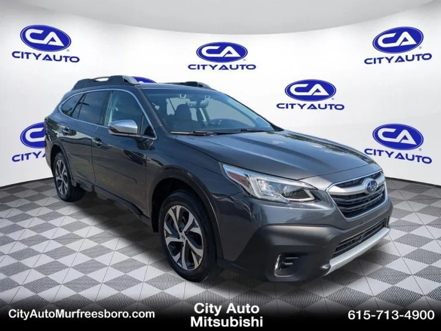 2021 Subaru Outback Touring photo 1