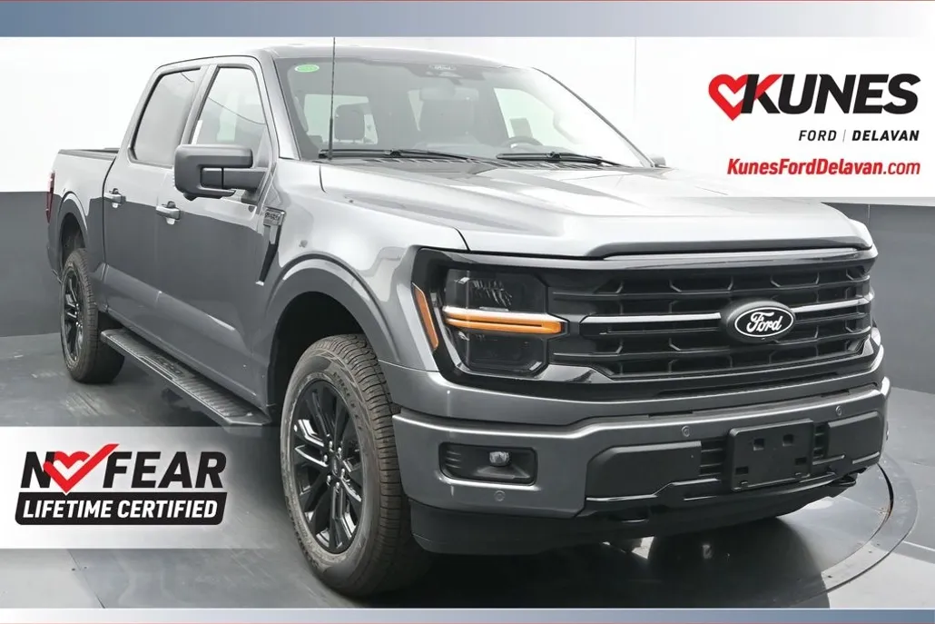 2025 Ford F-150 XLT photo 1