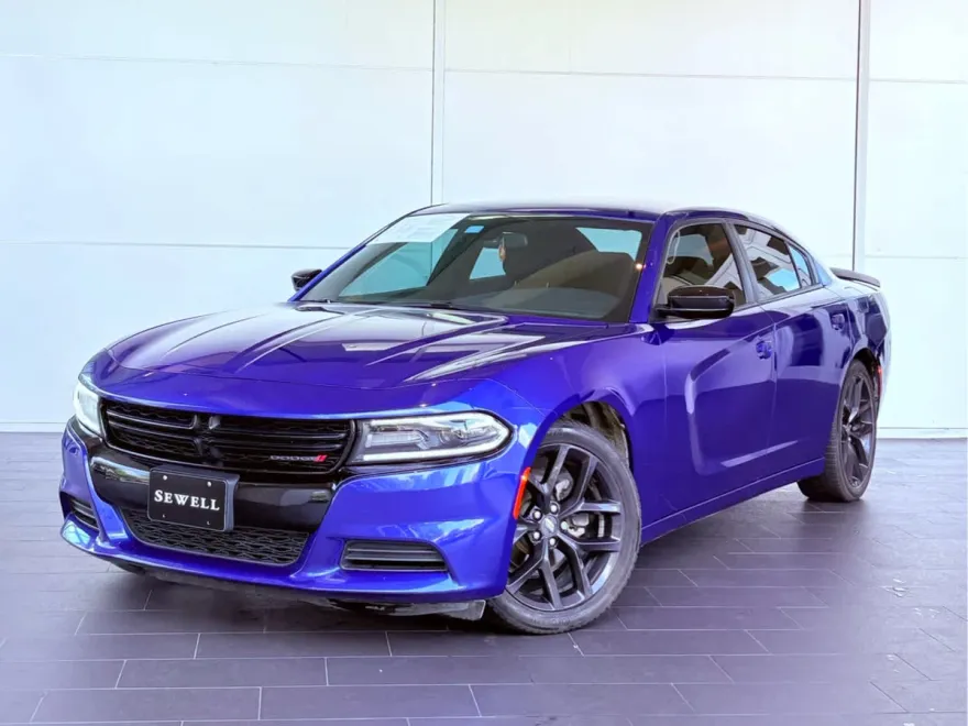 2021 Dodge Charger photo 1