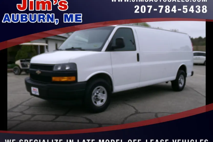 2018 Chevrolet Express Cargo Van photo 1
