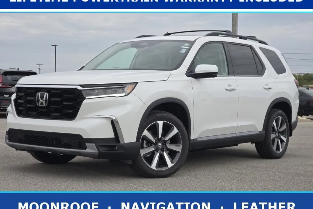 2025 Honda Pilot Touring photo 1