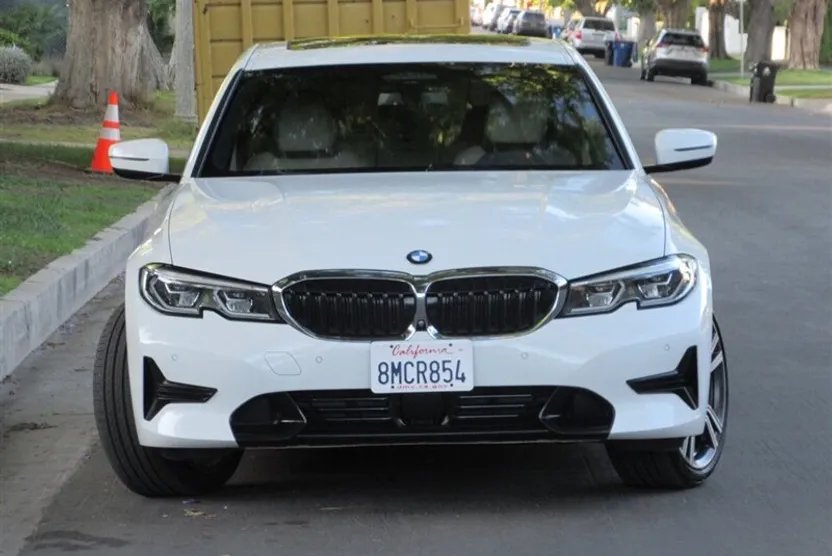 2019 Bmw 330i photo 1