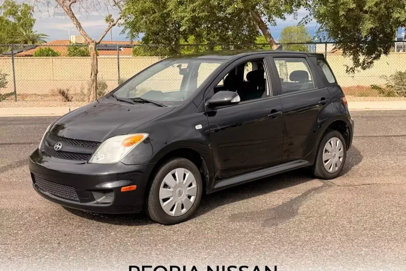 2006 Scion xA Base photo 1