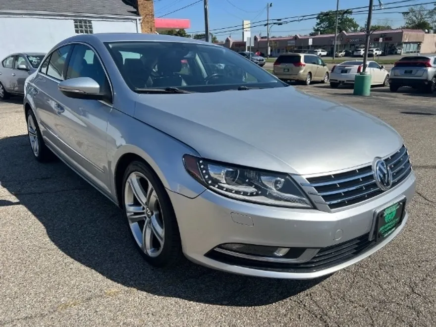2013 Volkswagen CC 2.0T Sport photo 1