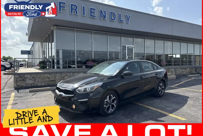 2021 Kia Forte LXS photo 1