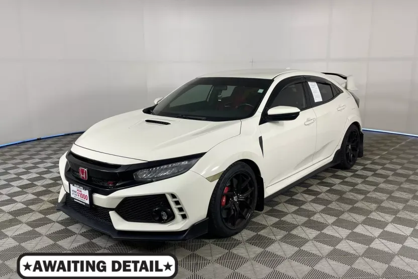 2019 Honda Civic Type R Touring Hatchback photo 1