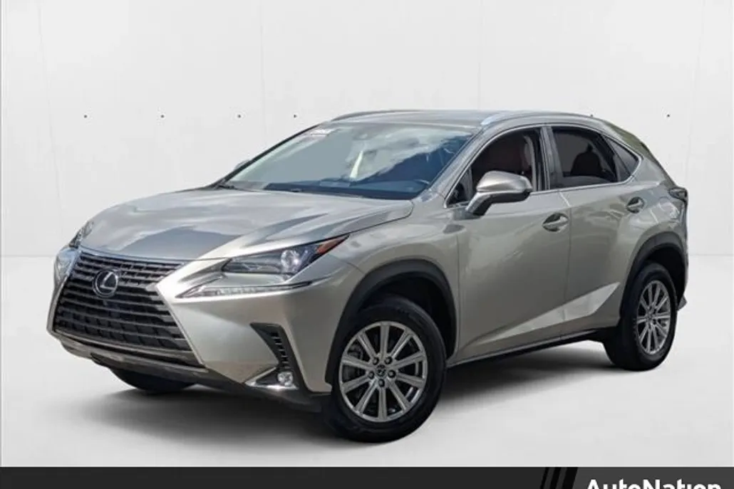 2021 Lexus NX 300 photo 1