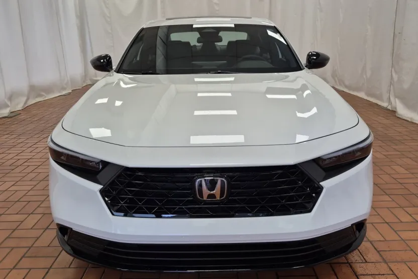 2025 Honda Accord Hybrid Sport-L photo 1