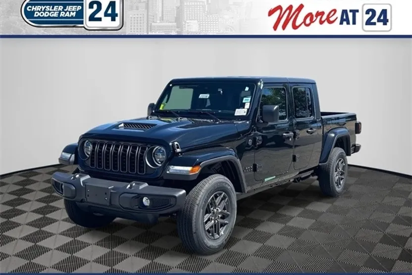2025 Jeep Gladiator Sport S photo 1