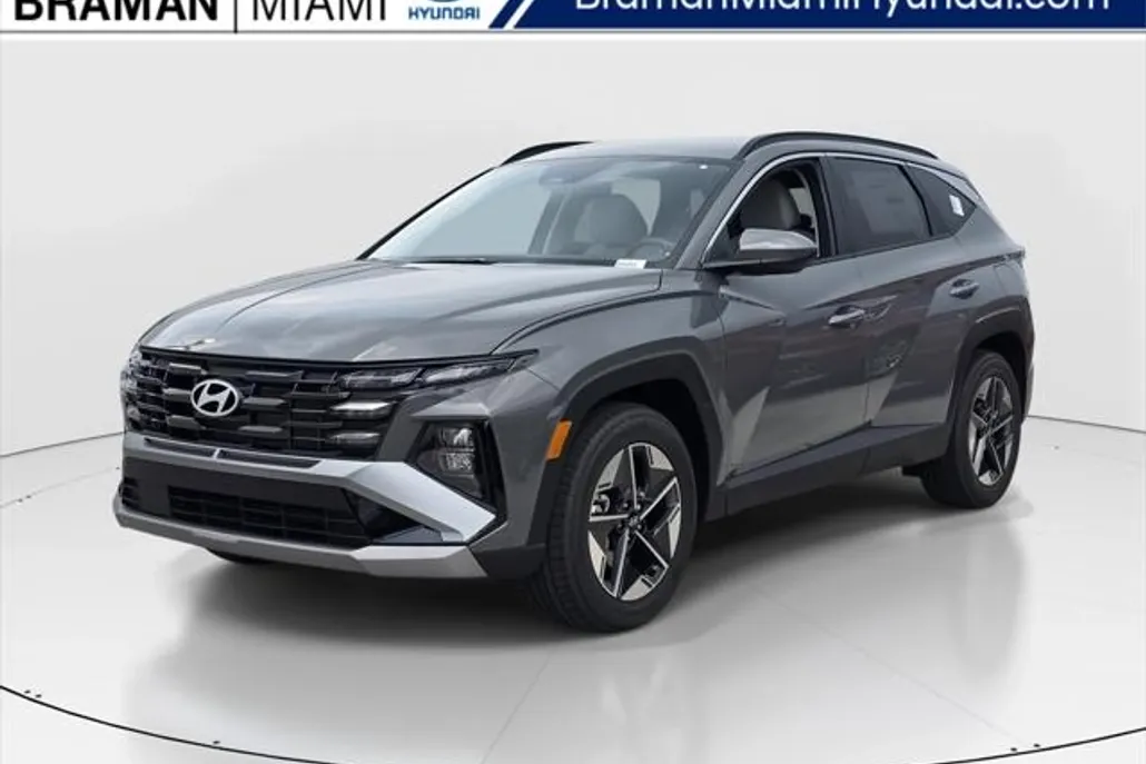 2025 Hyundai Tucson SEL photo 1