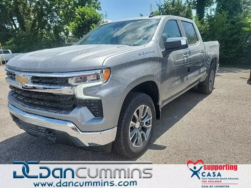 2026 Chevrolet Silverado 1500 LT photo 1