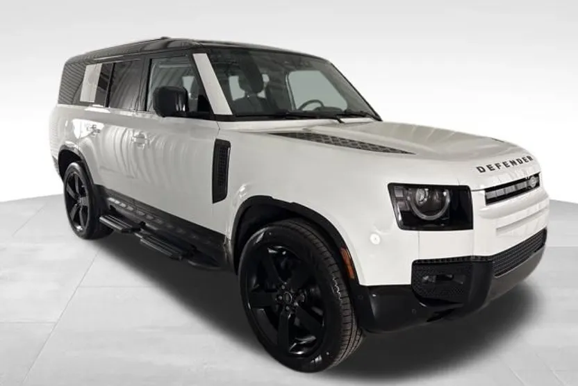2025 Land Rover Defender 130 X-Dynamic SE photo 1