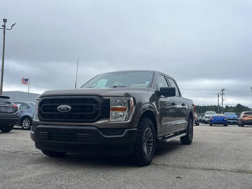 2021 Ford F-150 XL photo 1