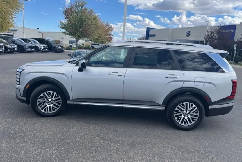 2026 Hyundai Palisade SEL photo 1