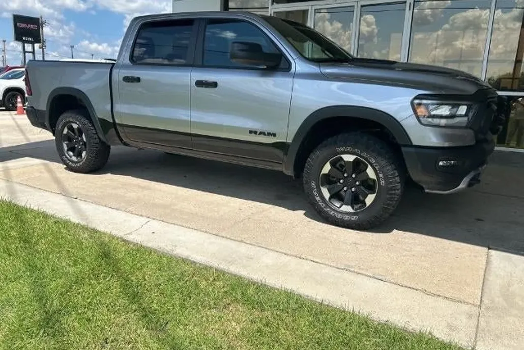 2024 Ram 1500 Rebel photo 1