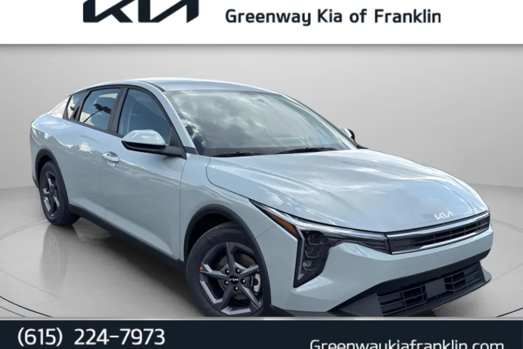 2025 Kia K4 LXS photo 1