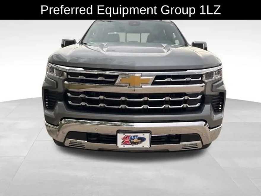 2025 Chevrolet Silverado 1500 LTZ photo 1