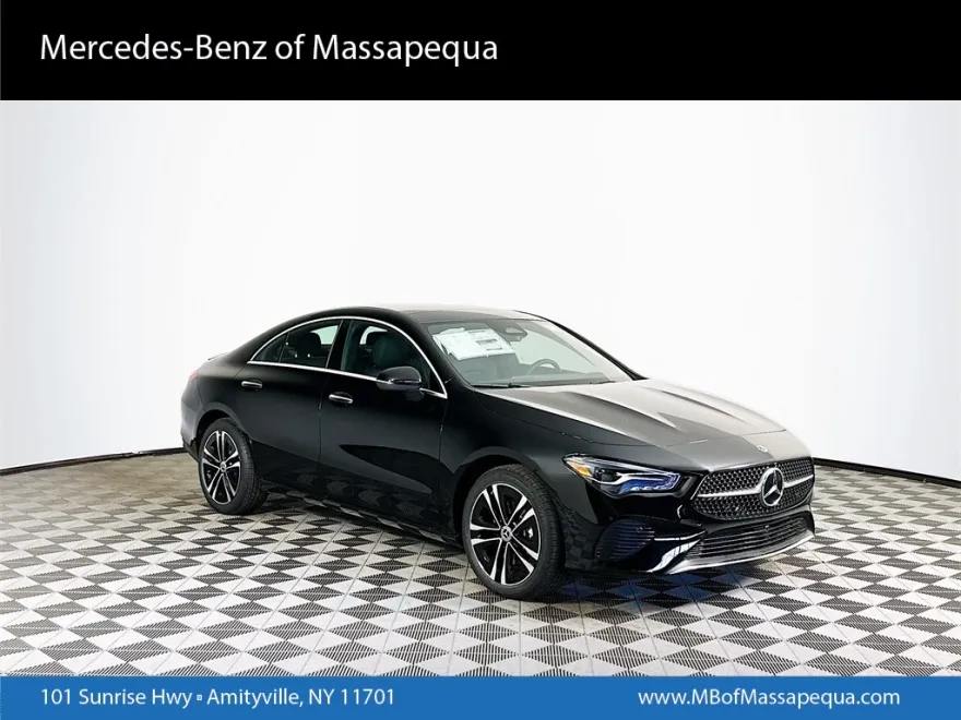 2025 Mercedes Benz CLA 250 4MATIC photo 1