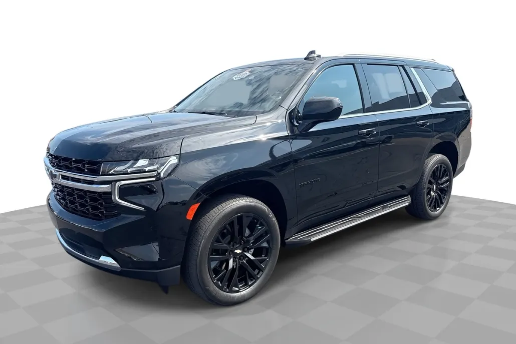 2023 Chevrolet Tahoe LS photo 1