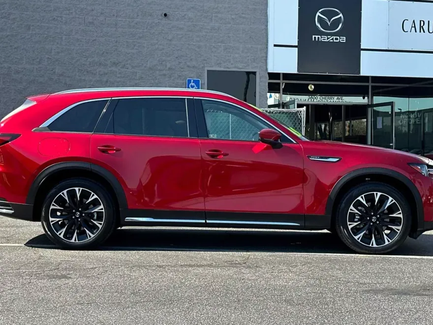 2024 Mazda CX-90 Premium Plus photo 1