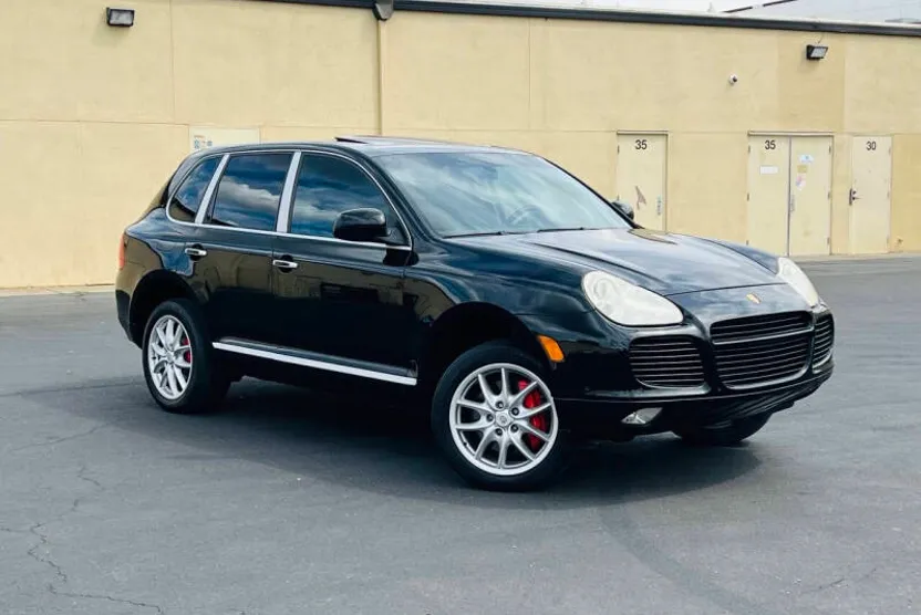 2004 Porsche Cayenne Turbo photo 1