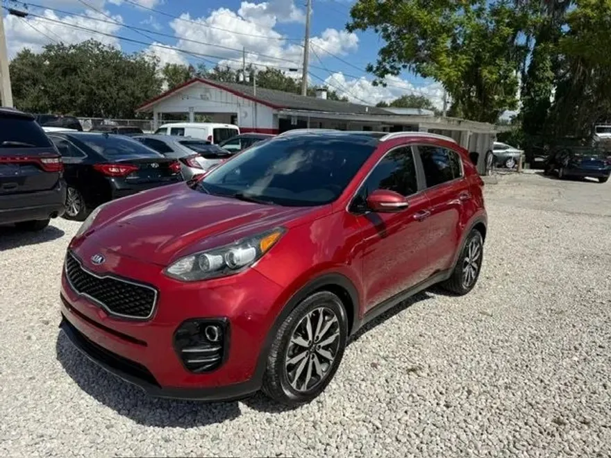 2017 Kia Sportage EX photo 1