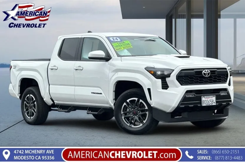 2024 Toyota Tacoma 4x4 SR5 photo 1
