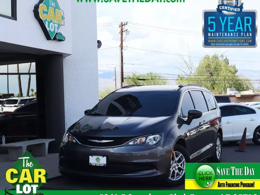 2021 Chrysler Voyager LXi photo 1