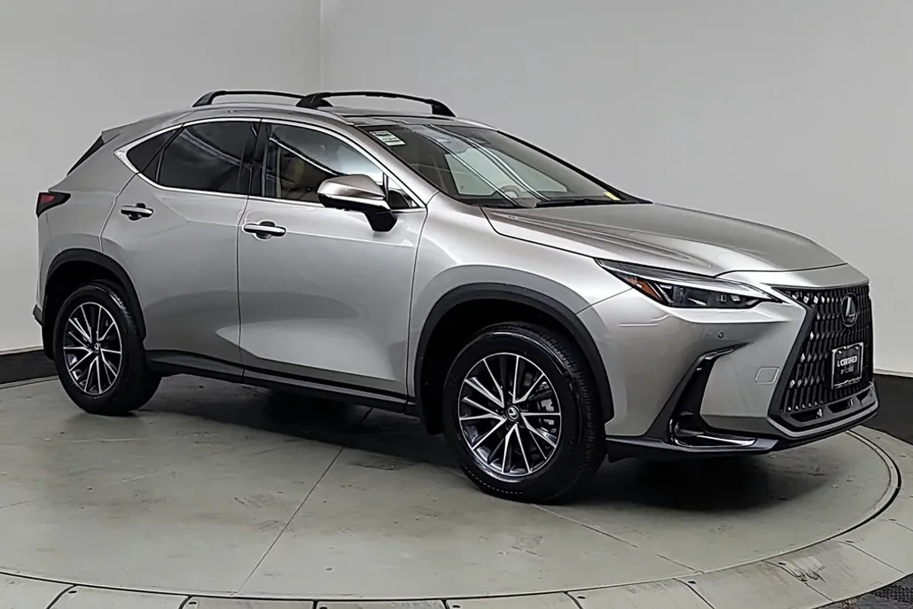 2025 Lexus NX Premium photo 1