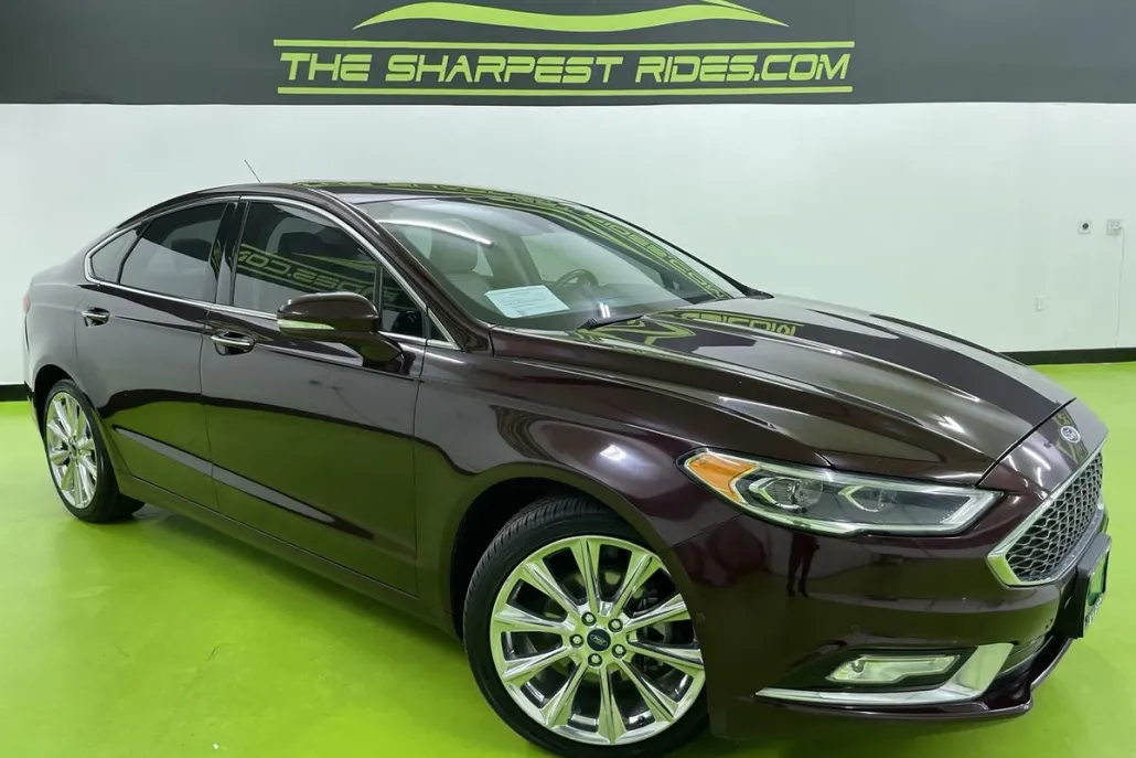 2017 Ford Fusion Platinum photo 1