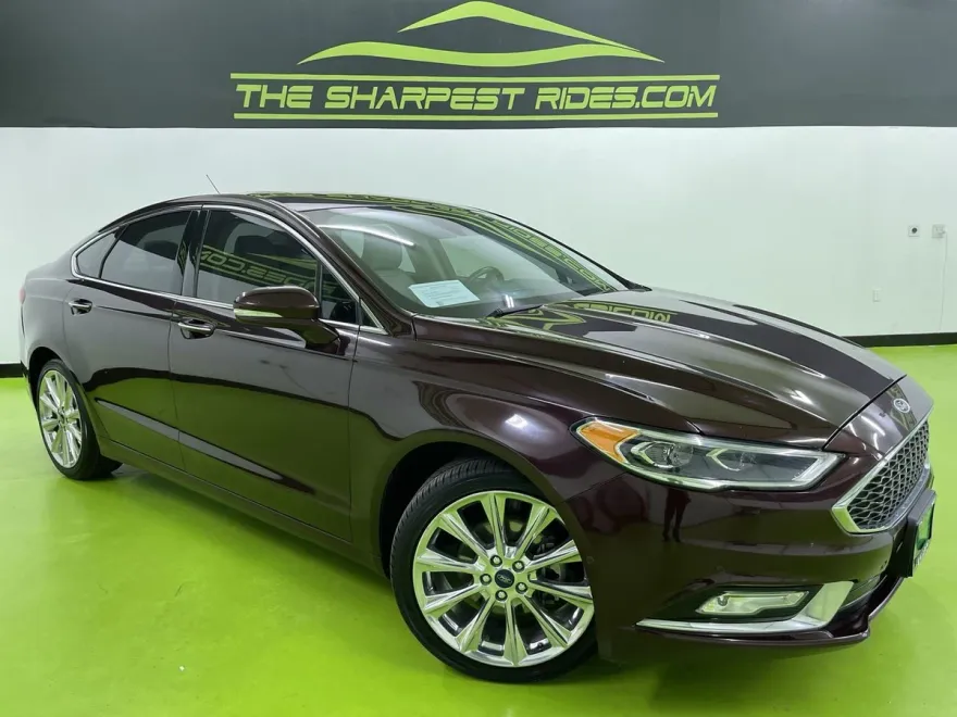 2017 Ford Fusion Platinum photo 1
