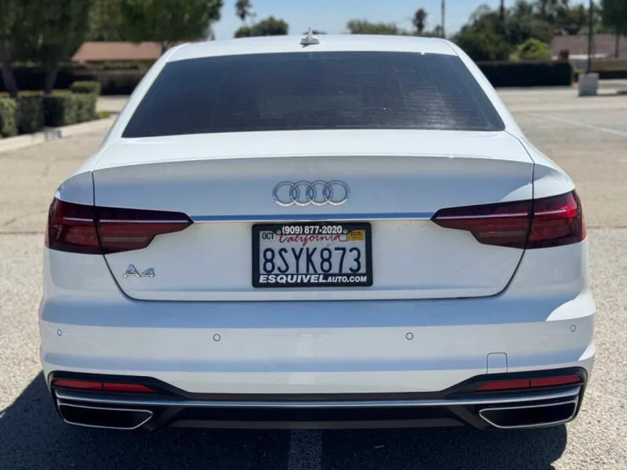 2020 Audi A4 Premium Plus 40 TFSI photo 1