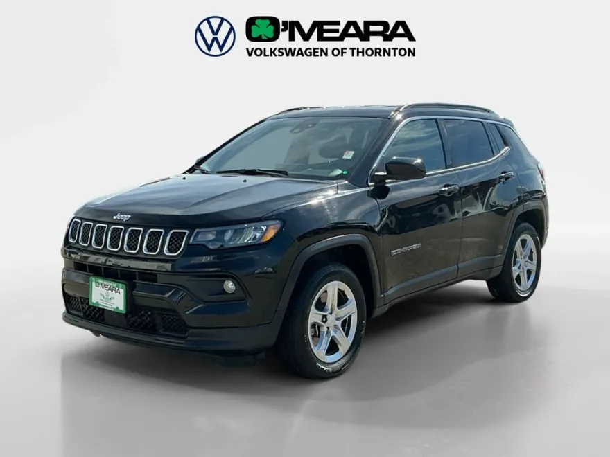 2024 Jeep Compass Latitude photo 1