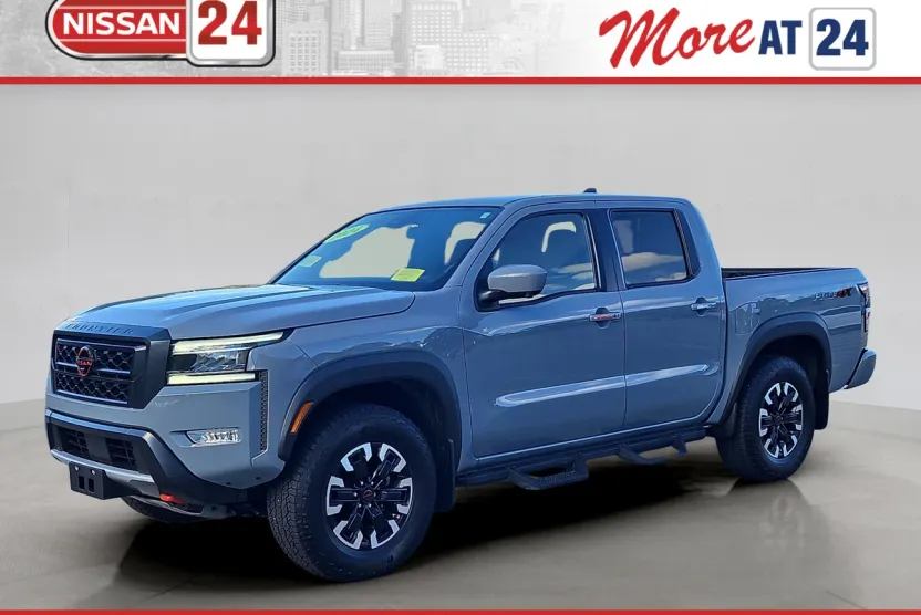 2024 Nissan Frontier PRO-4X photo 1