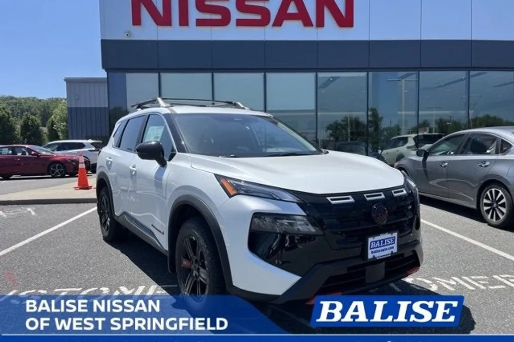 2025 Nissan Rogue SV photo 1