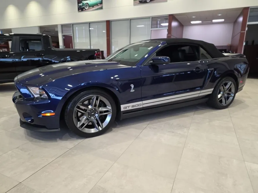 2011 Ford Mustang Shelby GT500 photo 1