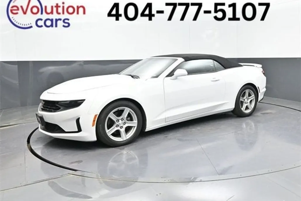 2019 Chevrolet Camaro 1LT photo 1