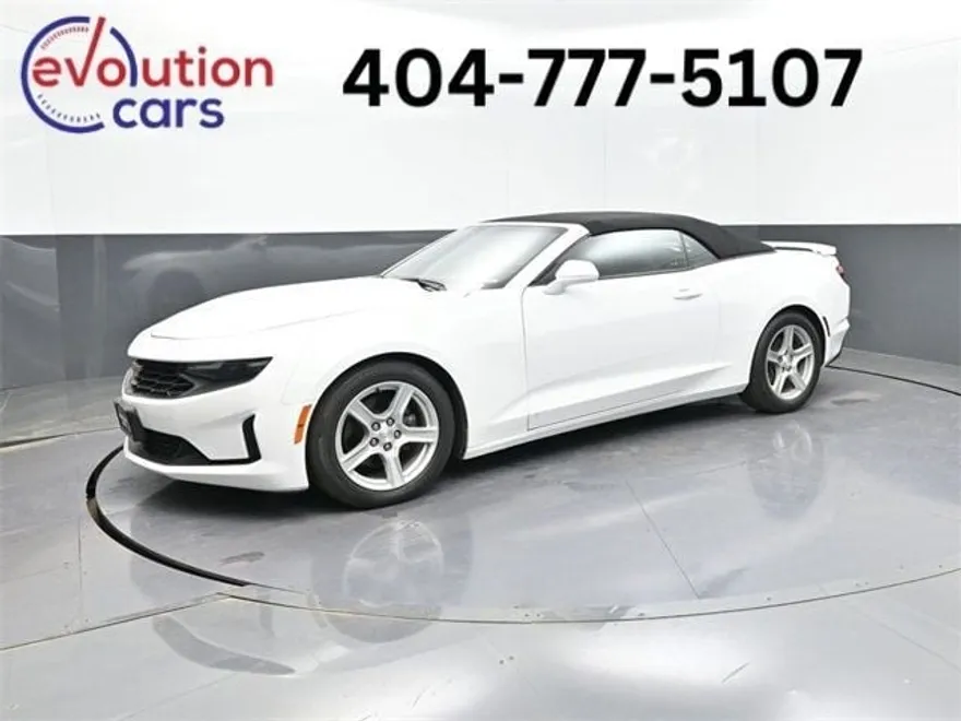 2019 Chevrolet Camaro 1LT photo 1