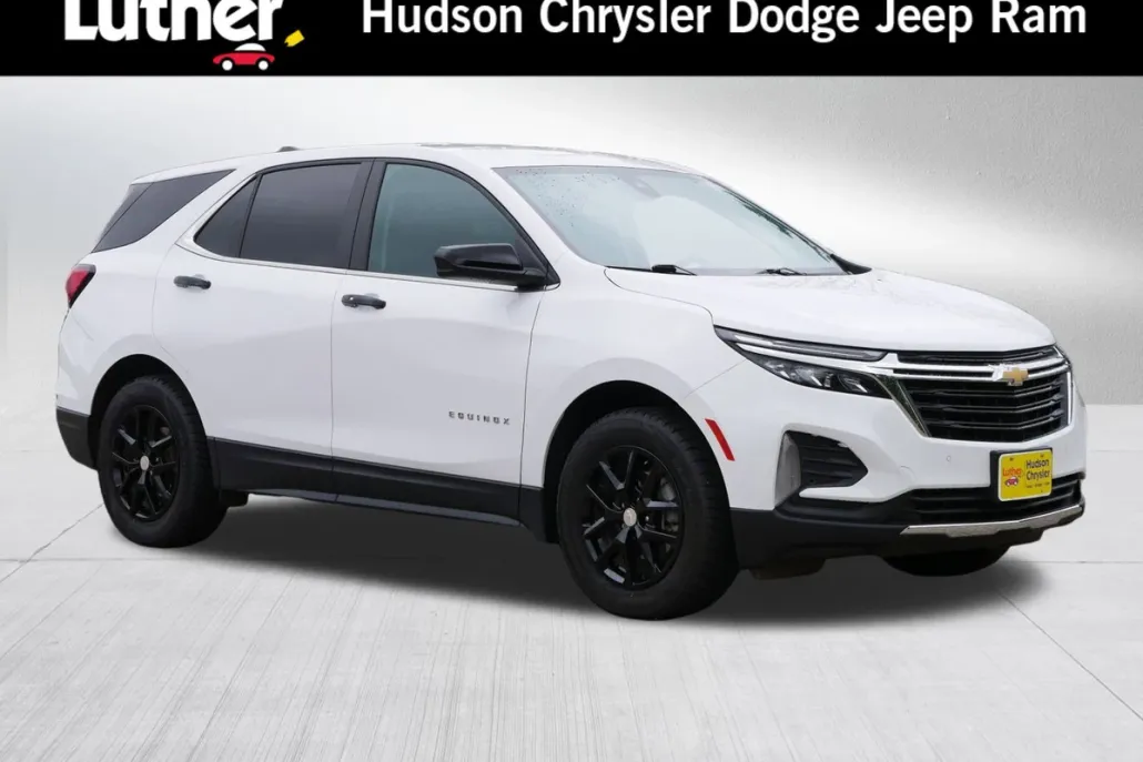 2022 Chevrolet Equinox LT photo 1