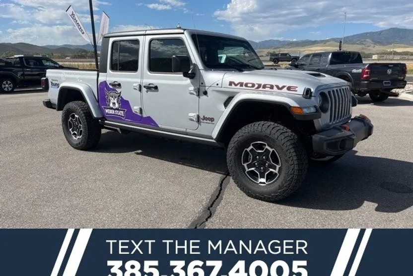 2023 Jeep Gladiator Mojave photo 1