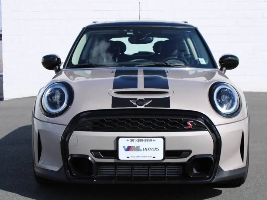 2023 Mini Cooper 2 Door Hardtop S photo 1