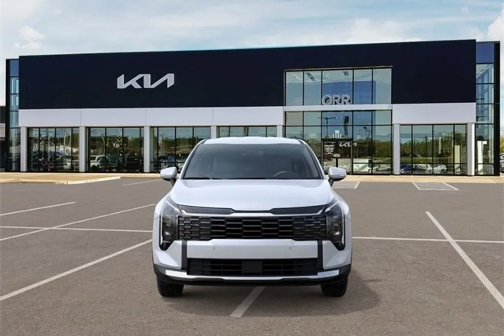 2026 Kia Sportage EX photo 1