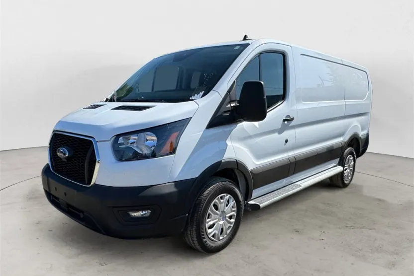 2023 Ford Transit photo 1