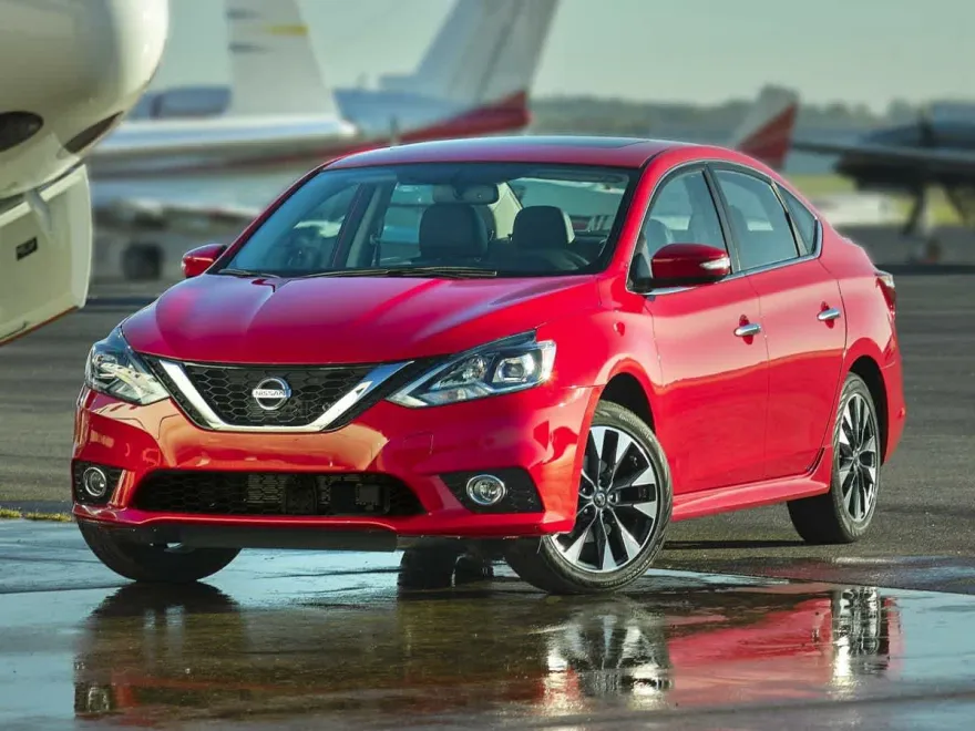 2019 Nissan Sentra SV photo 1