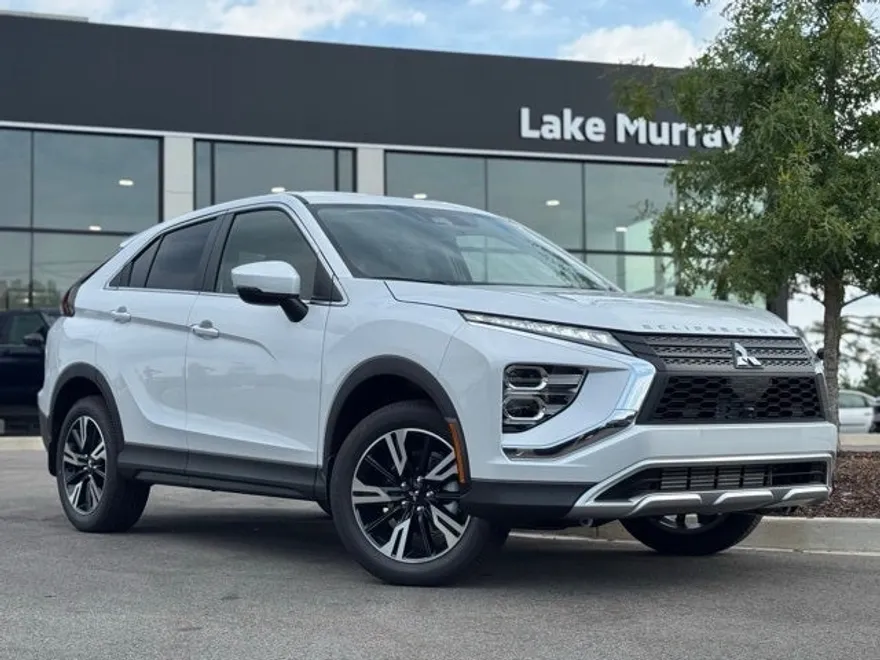 2025 Mitsubishi Eclipse Cross SEL photo 1