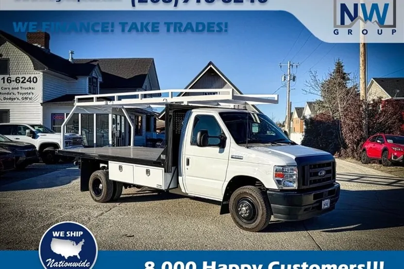 2022 Ford E-450 photo 1