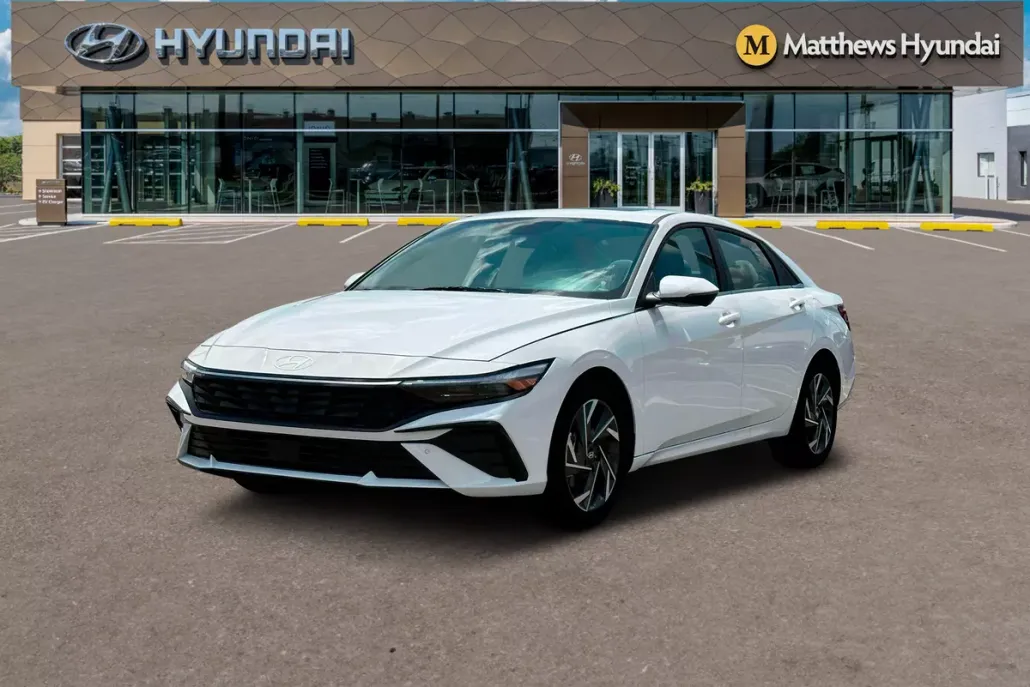 2025 Hyundai Elantra Limited photo 1