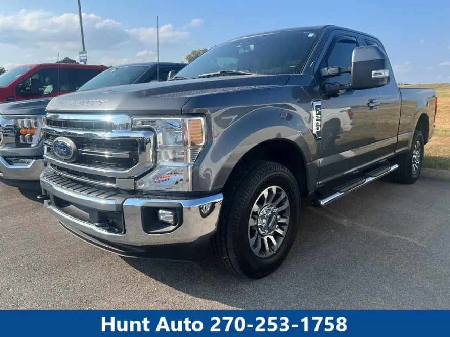 2022 Ford F-250 Lariat photo 1