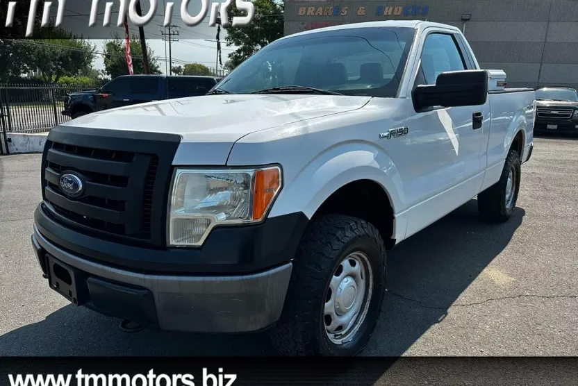 2013 Ford F-150 XL photo 1