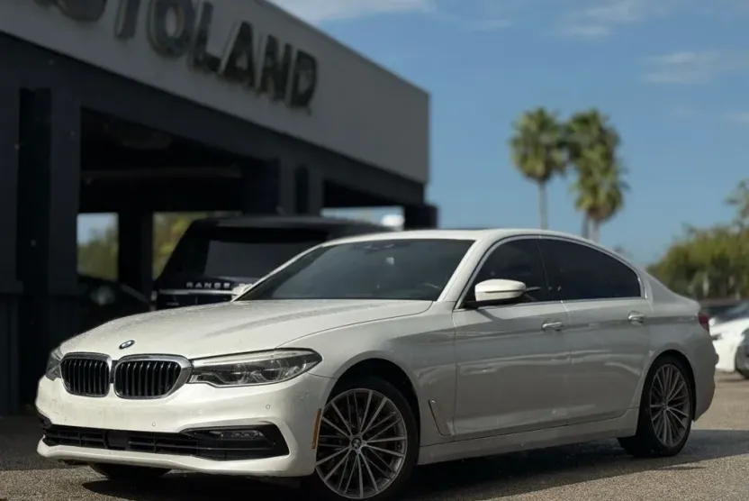2018 Bmw 530i Sedan photo 1